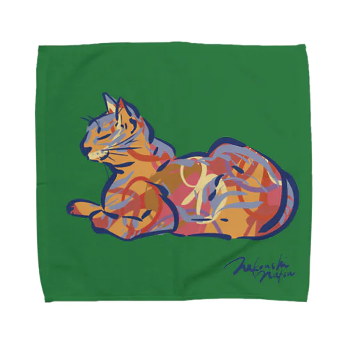 香箱座りで眠る猫 Towel Handkerchief