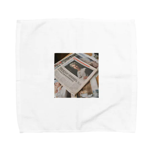 英字新聞 Towel Handkerchief