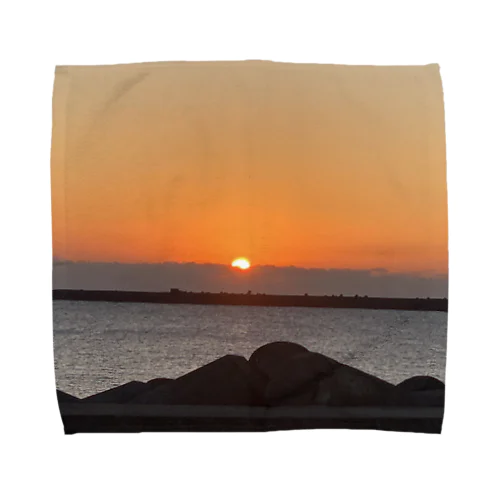 海に輝く朝日 Towel Handkerchief