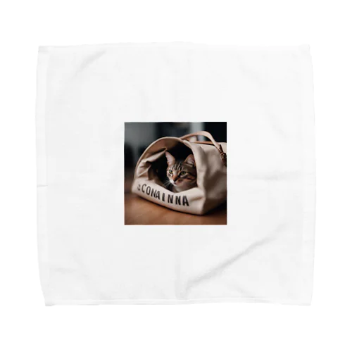 袋に入っている猫 Towel Handkerchief