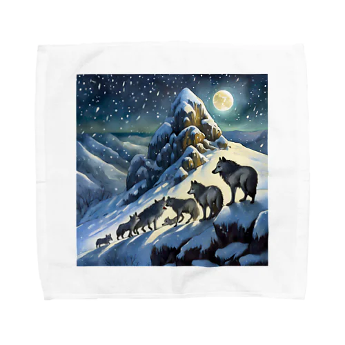 雪山のオオカミの群れ Towel Handkerchief