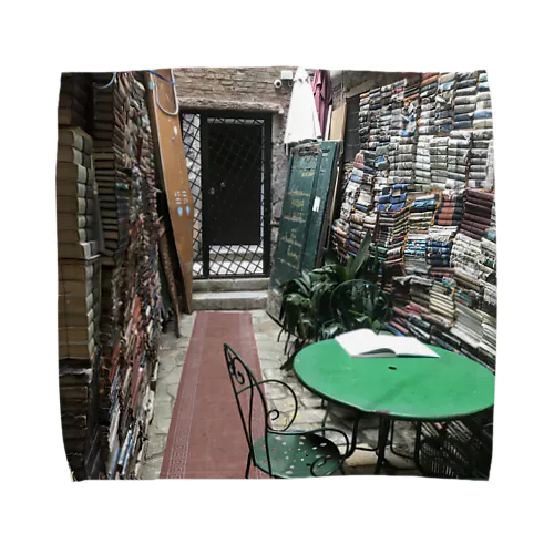 ヴェネツィアの古本屋 タオルハンカチ