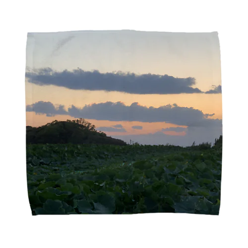 畑と夕焼け Towel Handkerchief