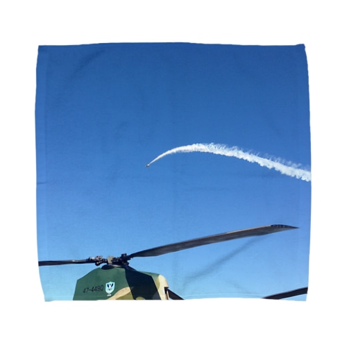 うねる飛行機雲 Towel Handkerchief