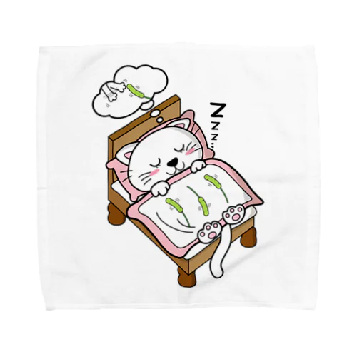 ベッドで寝る猫(白猫女の子) タオルハンカチ