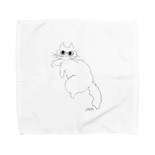 目が怖い猫（ノーマル） Towel Handkerchief