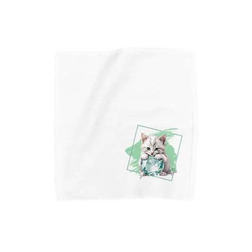 3月の誕生石「アクアマリン」を抱えた白猫ちゃん Towel Handkerchief