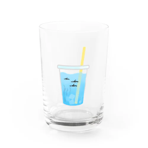 penguin summer Water Glass