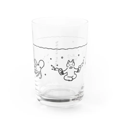 お水を飲むのです Water Glass