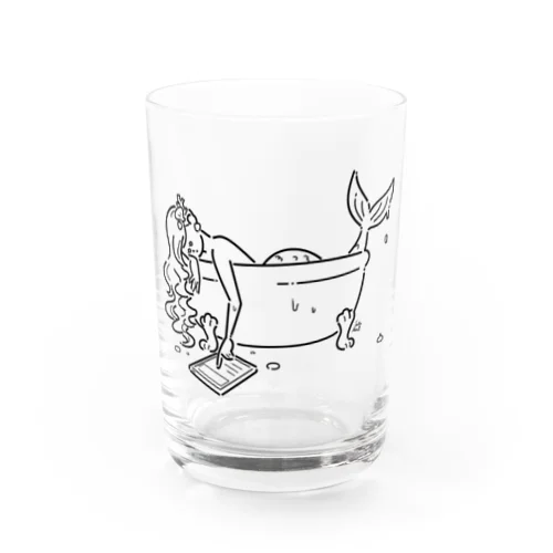 浴室でタブレットを使う人魚【くろ】 Water Glass