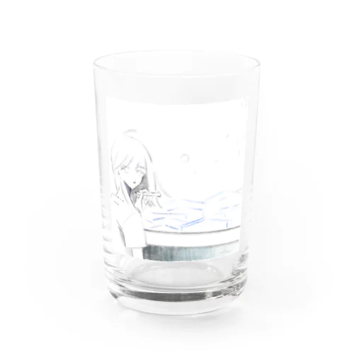 monotone Water Glass