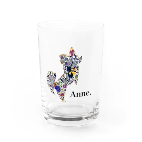 Anne.  グラス