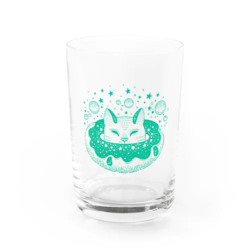 穴があるから入っちゃうねこちゃん Water Glass