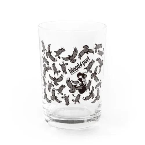 #3 raven maze Water Glass