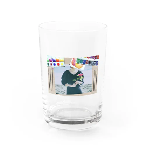 顔を忘れた思い出の中、 Water Glass