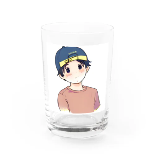 はにかむ　男の子　 Water Glass