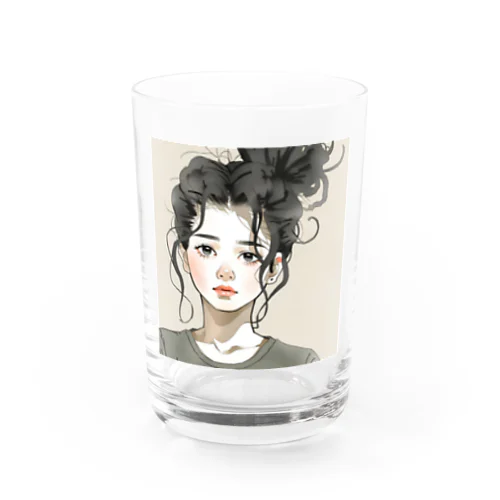 無造作ヘアの女の子 Water Glass