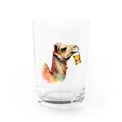 ビール好きのラクダ Water Glass