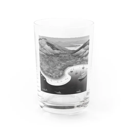 . 有名な観光スポットイメージ画像：プーケット島（タイ） Water Glass
