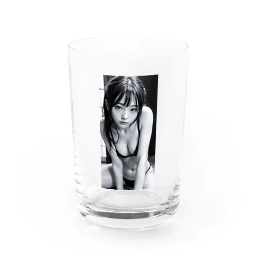 見つめる可憐 Water Glass