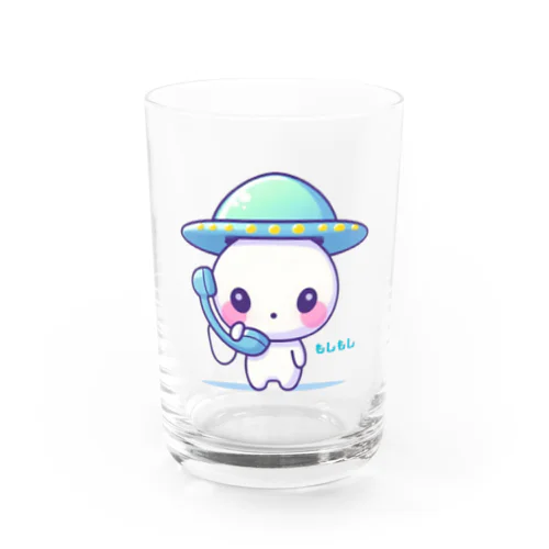 宇宙人の子どもが電話している Water Glass