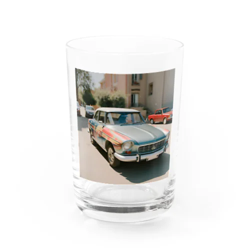 車　映画 Water Glass