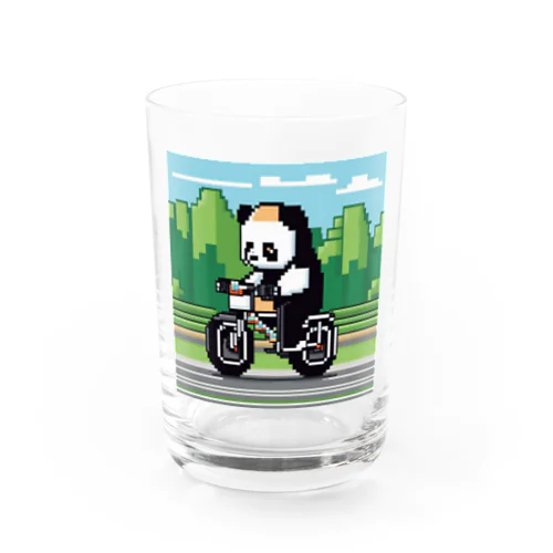 パンダがロードレーサーに グラス
