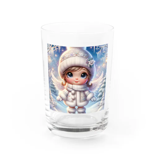 冬の微笑み：雪景色を照らす天使の子 グラス
