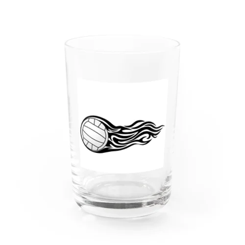 火を纏ったバレーボールの瞬間 Water Glass