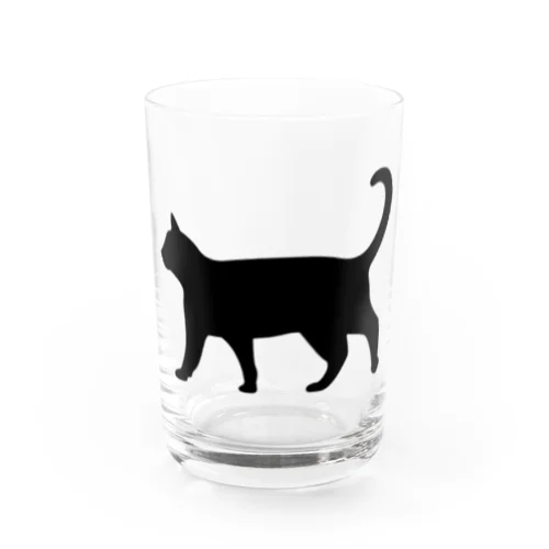 黒猫は見ていた　ねこ グラス