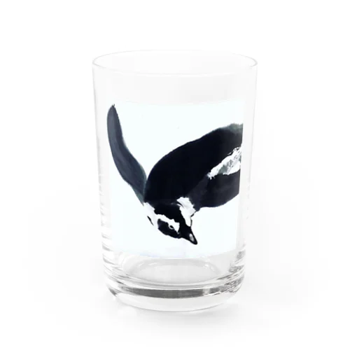 涼やかに空を泳ぐペンギン Water Glass