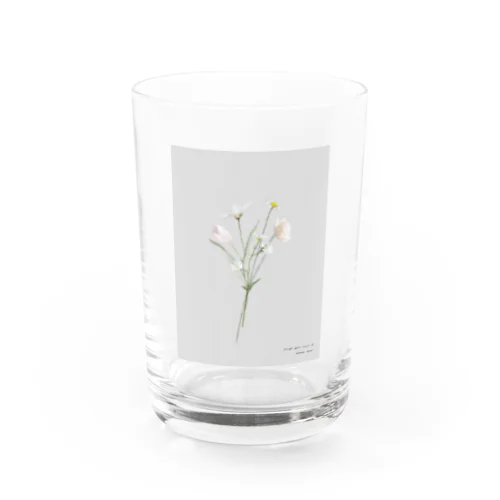 💐 Hanataba . grayish pale color . Water Glass