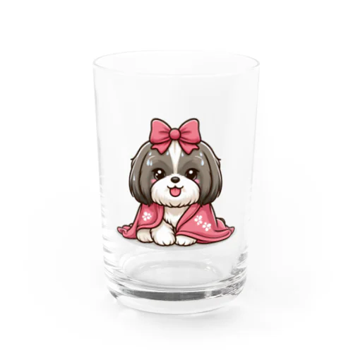 毛布にくるまるシーズー Water Glass