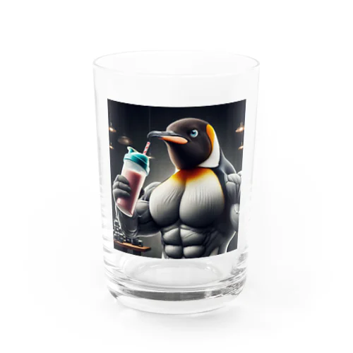 プロテインを飲むマッチョペンギン グラス
