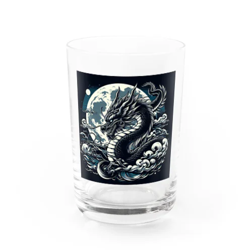 龍 Water Glass