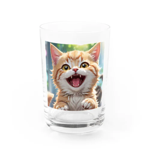 かわいい笑顔がたまらない子猫 グラス