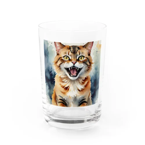 怒った猫の表情が鮮やかに描かれた水彩画 グラス