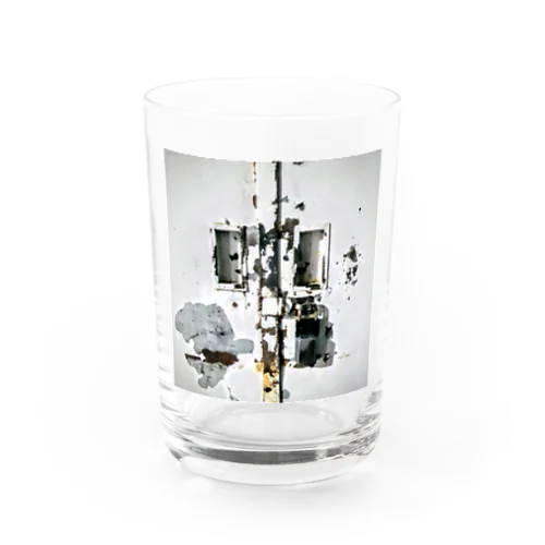 白壁 Water Glass