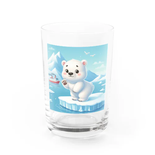 キュートなシロクマのキャラクター Water Glass