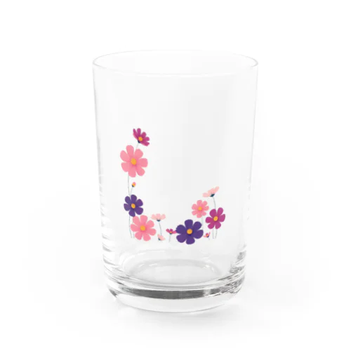 美しいコスモスの花❀ グラス