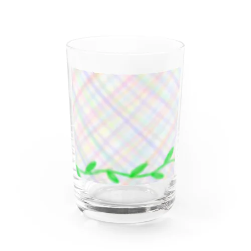 ほんわか優しいクロス模様Ⅱと葉っぱ Water Glass