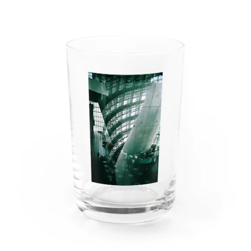 美術館 Water Glass