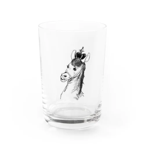 エリザベス、馬。 Water Glass