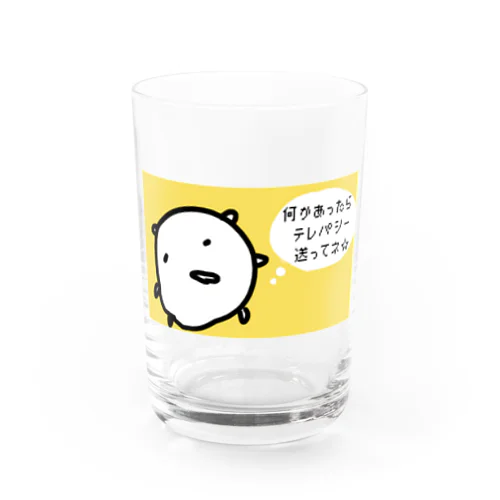 スマホを持たずに出かけるねこです Water Glass