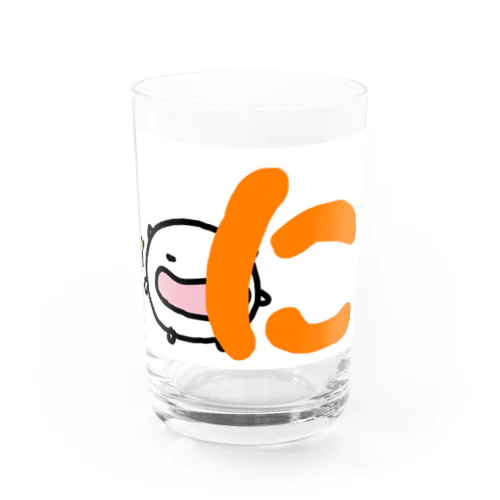 「に」で忍者ぶってるねこです Water Glass