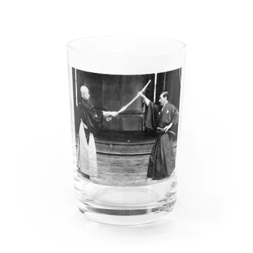 【渋さ全開！】昔の日本のおじさん達の剣道 Water Glass