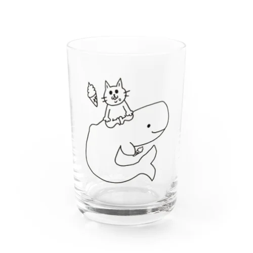 クジラとねこ、ソフトクリームをたべたよ Water Glass