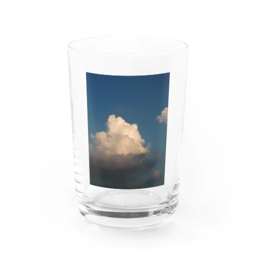 ☁️ Water Glass