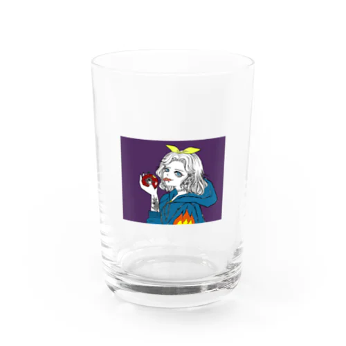 スラム街で育った姫 Water Glass