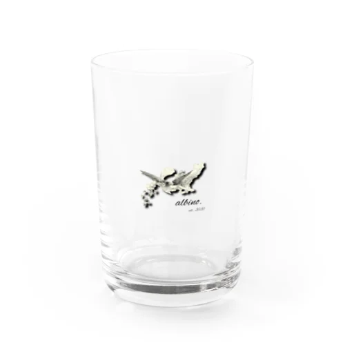 albino. Original sttecker. Water Glass